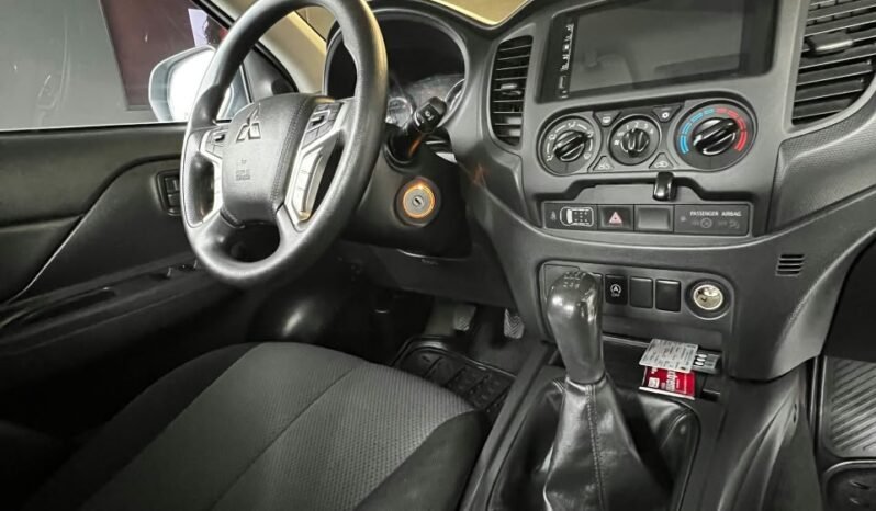 
								MITSUBISHI L 200 TRITON MT DIESEL 4X4 full									