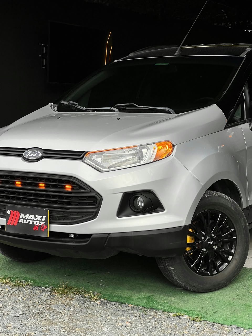 FORD ECOSPORT SE MT 2.0