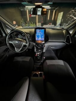 
										FORD ECOSPORT SE MT 2.0 full									