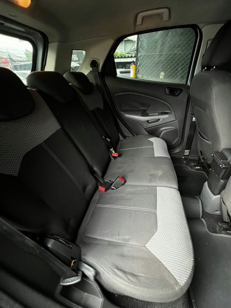
								FORD ECOSPORT SE MT 2.0 full									