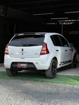 
										RENAULT SANDERO GT LINE 1.6 MT full									