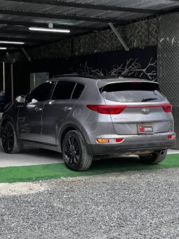 
										KIA SPORTAGE LX MT 2.0 4X2 full									