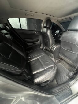 
										KIA SPORTAGE LX MT 2.0 4X2 full									