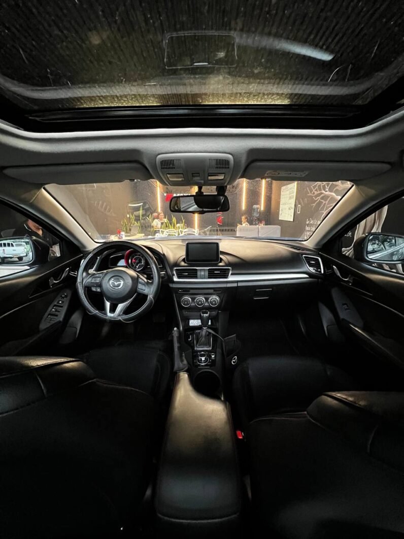 
								MAZDA 3 GRAND TOURING SD full									