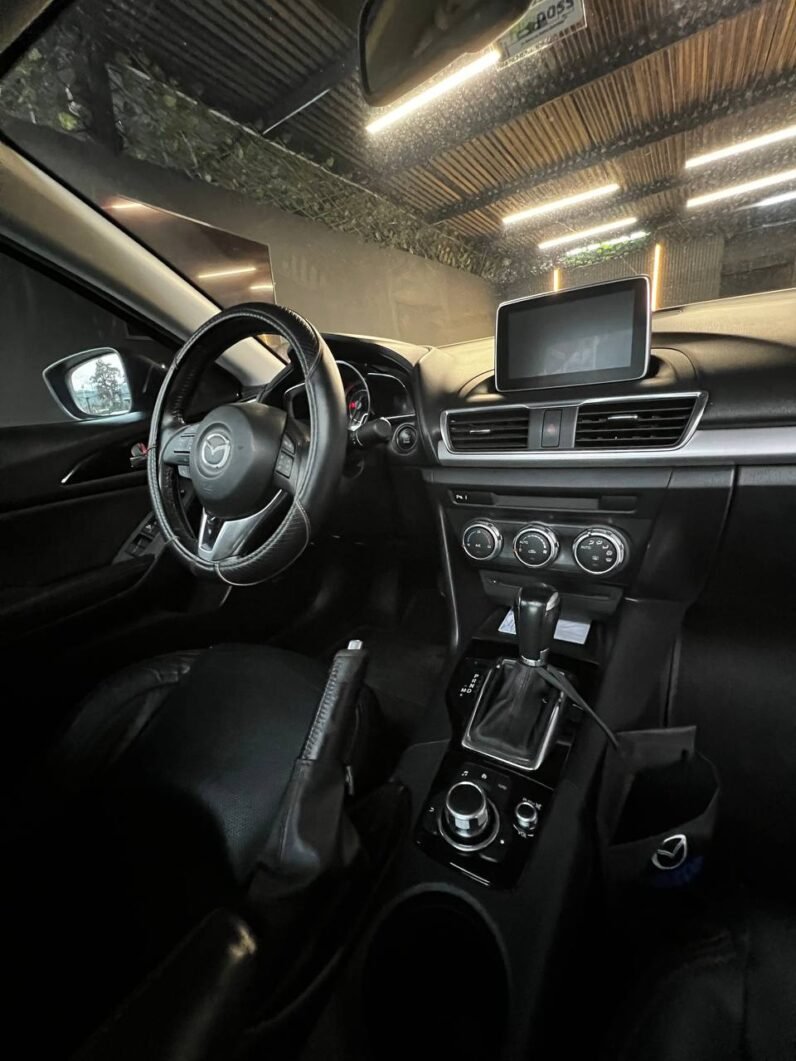 
								MAZDA 3 GRAND TOURING SD full									