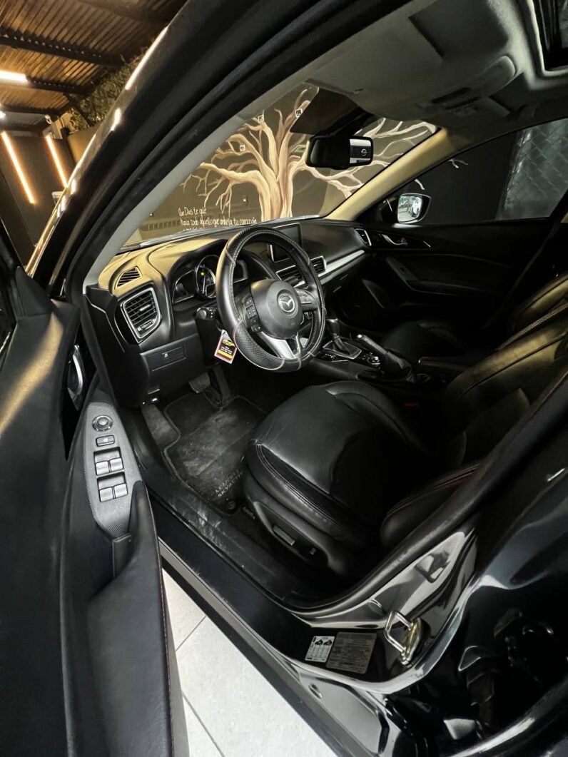 
								MAZDA 3 GRAND TOURING SD full									