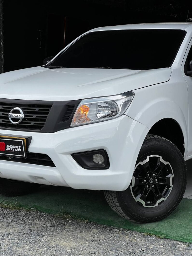 
								NISSAN FRONTIER NP300 2.5 DIESEL  MT 4X4 full									