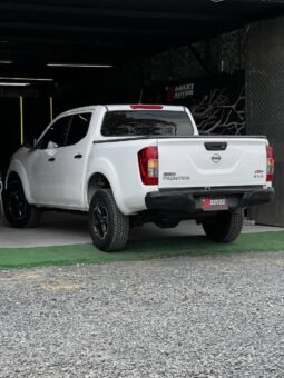 
										NISSAN FRONTIER NP300 2.5 DIESEL  MT 4X4 full									
