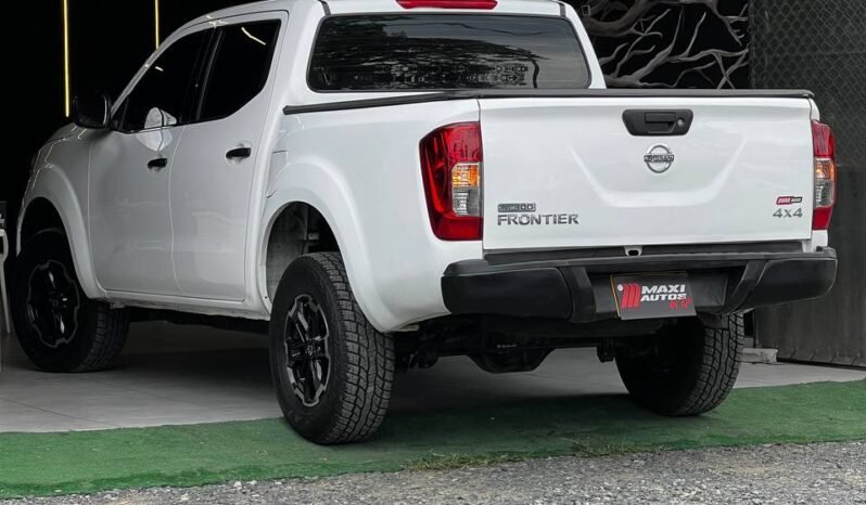 
								NISSAN FRONTIER NP300 2.5 DIESEL  MT 4X4 full									