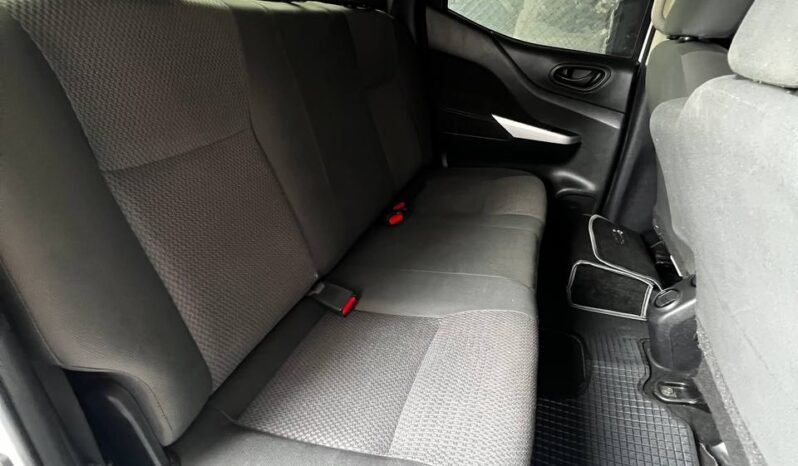 
								NISSAN FRONTIER NP300 2.5 DIESEL  MT 4X4 full									