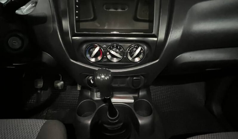 
								NISSAN FRONTIER NP300 2.5 DIESEL  MT 4X4 full									