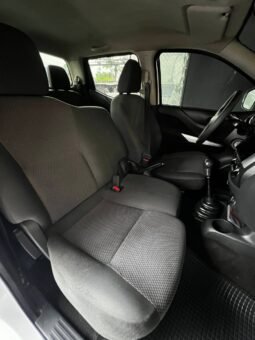 
										NISSAN FRONTIER NP300 2.5 DIESEL  MT 4X4 full									