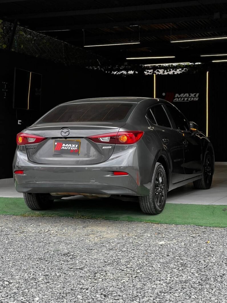 
								MAZDA 3 TOURING SD full									