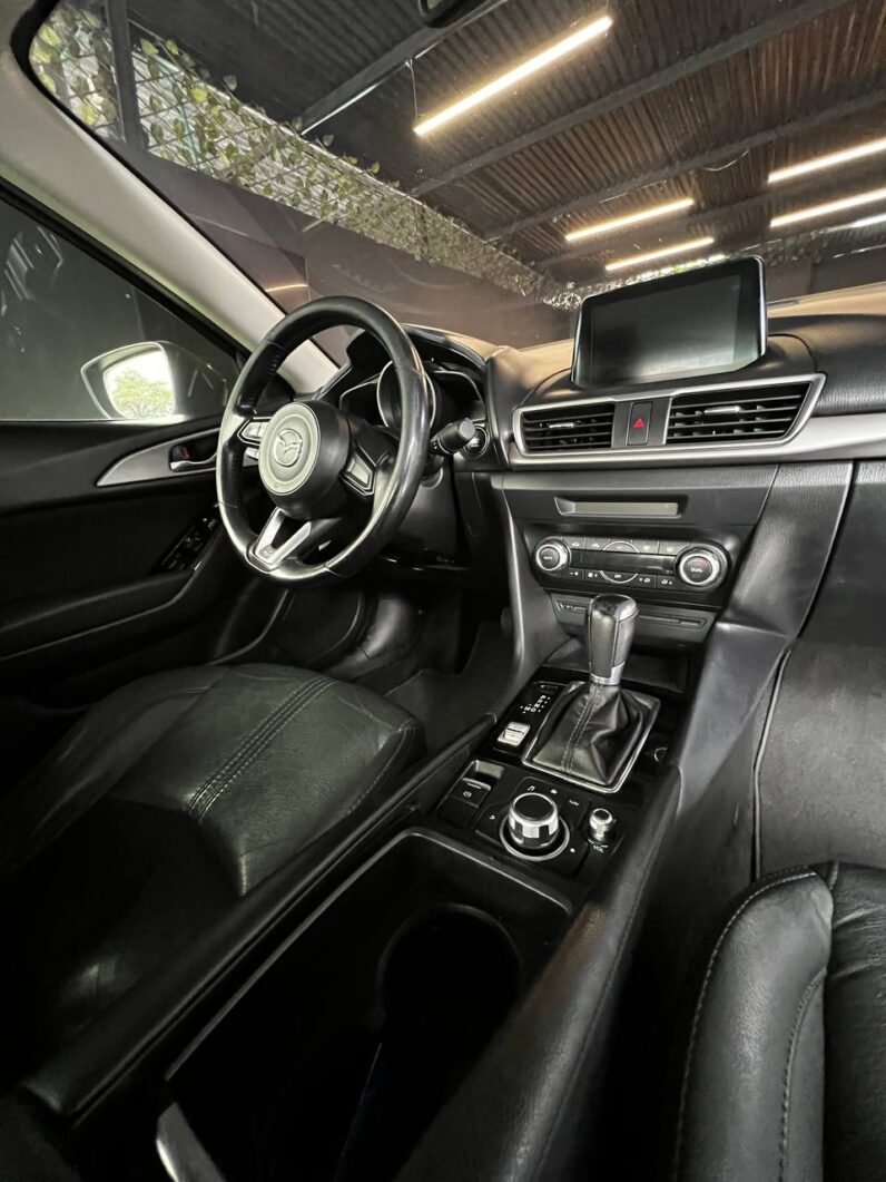 
								MAZDA 3 TOURING SD full									