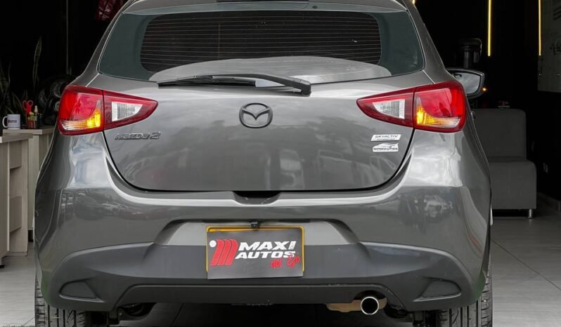 
								MAZDA 2 GRAND TOURING 1.5 MT full									