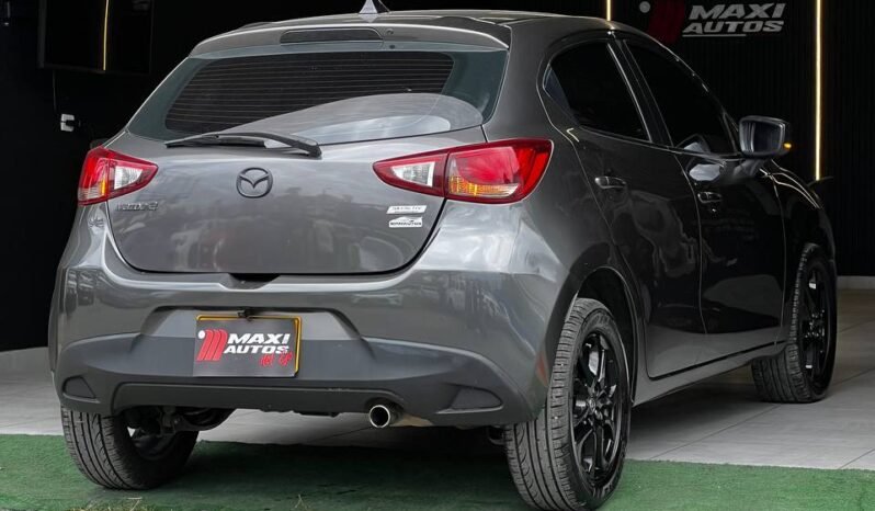 
								MAZDA 2 GRAND TOURING 1.5 MT full									