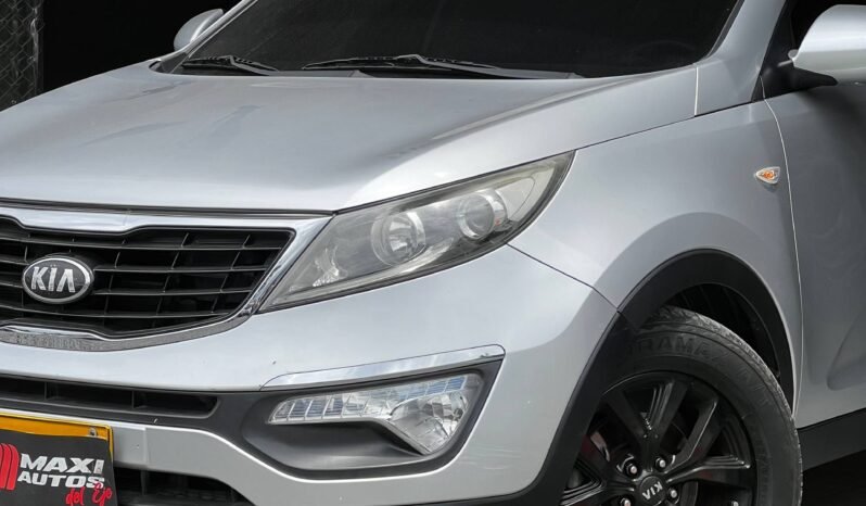 
								KIA NEW SPORTAGE LX DIESEL 2.0 AT 4X4 full									