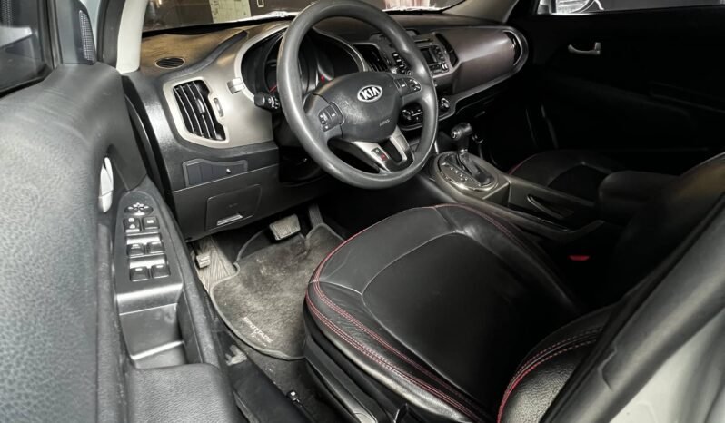 
								KIA NEW SPORTAGE LX DIESEL 2.0 AT 4X4 full									