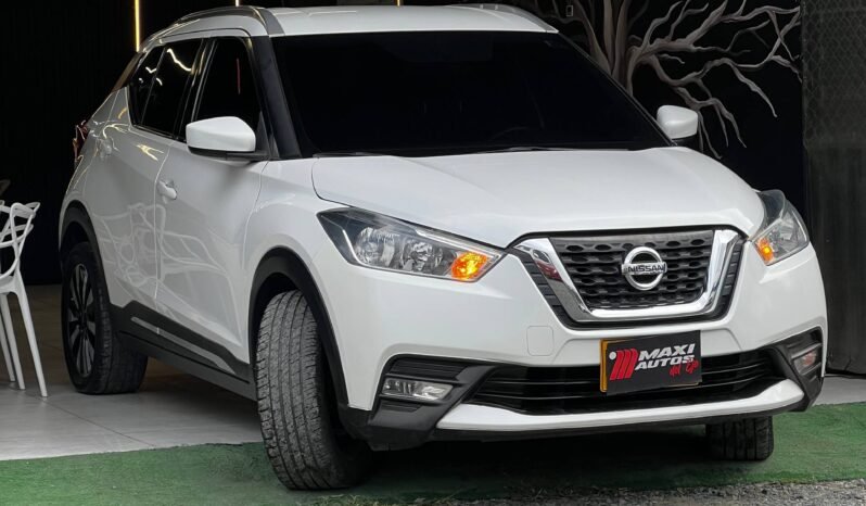 
								NISSAN KICKS ADVANCE 1.6L AT full									