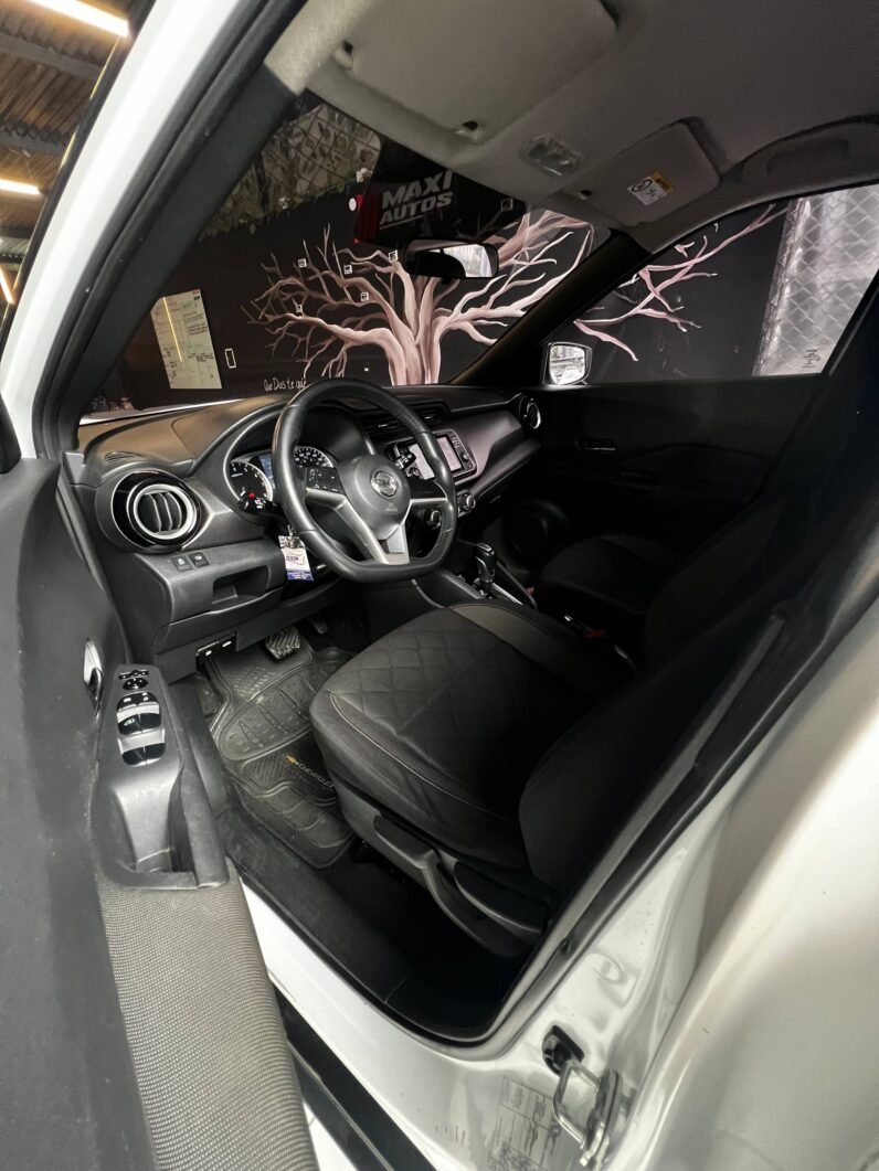 
								NISSAN KICKS ADVANCE 1.6L AT full									