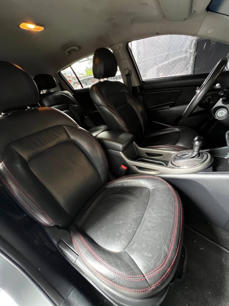 
								KIA NEW SPORTAGE LX DIESEL 2.0 AT 4X4 full									