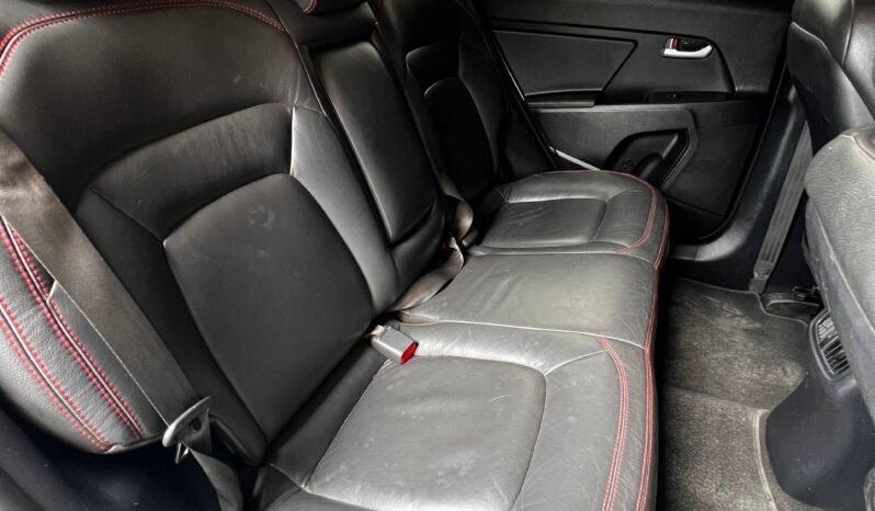 
								KIA NEW SPORTAGE LX DIESEL 2.0 AT 4X4 full									
