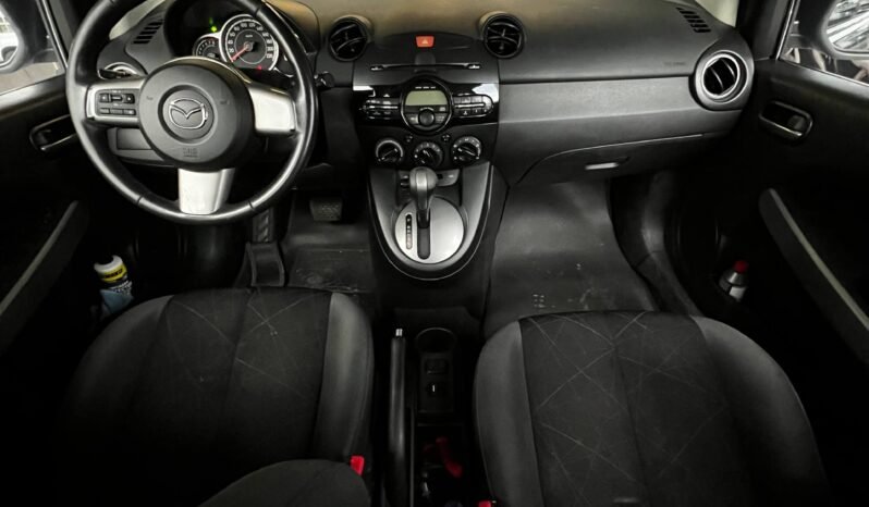 
								MAZDA 2 1.5 HM AT full									
