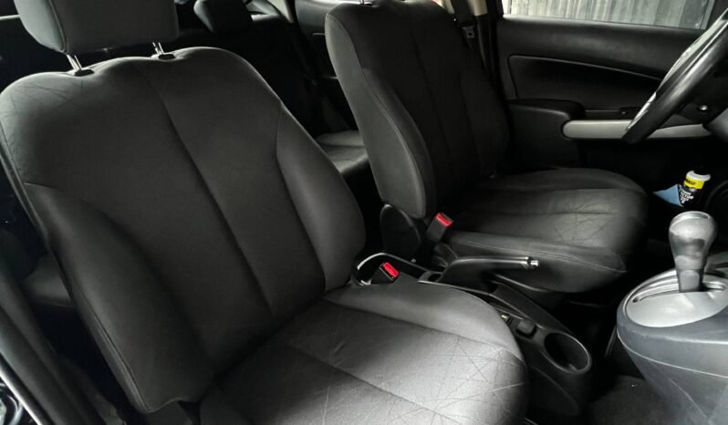 
								MAZDA 2 1.5 HM AT full									