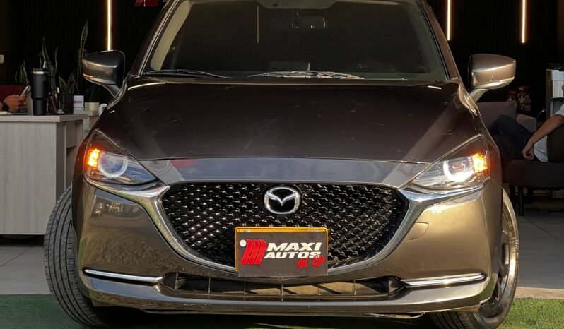 
								MAZDA 2 GRAND TOURING LX 1.5 AT full									
