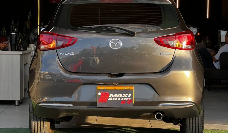 
								MAZDA 2 GRAND TOURING LX 1.5 AT full									
