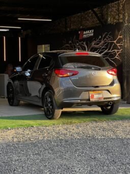 
										MAZDA 2 GRAND TOURING LX 1.5 AT full									