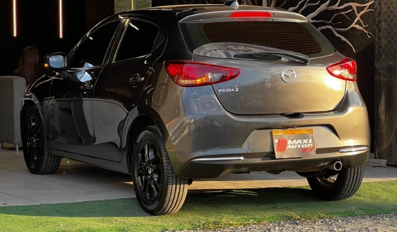 
								MAZDA 2 GRAND TOURING LX 1.5 AT full									
