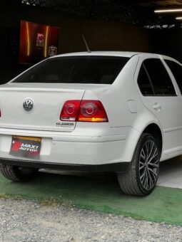 
										VOLKSWAGEN JETTA CLASSIC EUROPA MT 2.0 full									