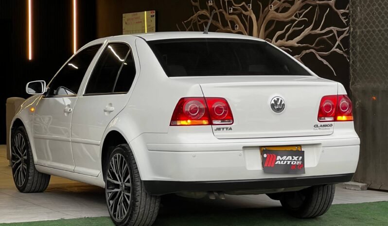 
								VOLKSWAGEN JETTA CLASSIC EUROPA MT 2.0 full									