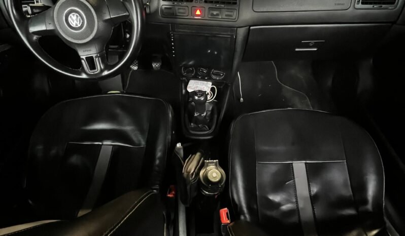 
								VOLKSWAGEN JETTA CLASSIC EUROPA MT 2.0 full									