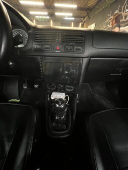 
										VOLKSWAGEN JETTA CLASSIC EUROPA MT 2.0 full									