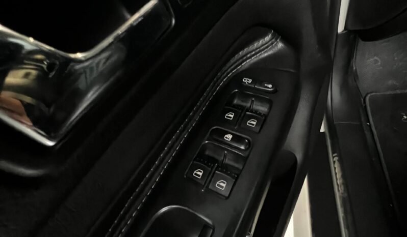 
								VOLKSWAGEN JETTA CLASSIC EUROPA MT 2.0 full									
