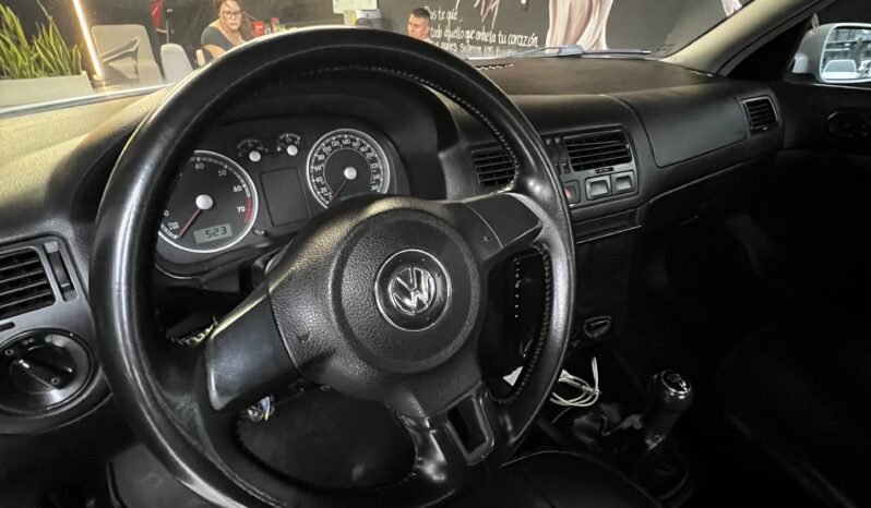 
								VOLKSWAGEN JETTA CLASSIC EUROPA MT 2.0 full									