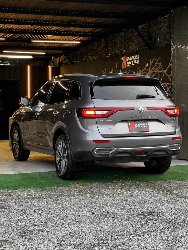 
								RENAULT NEW KOLEOS INTENS AT 4X4 2.5 full									