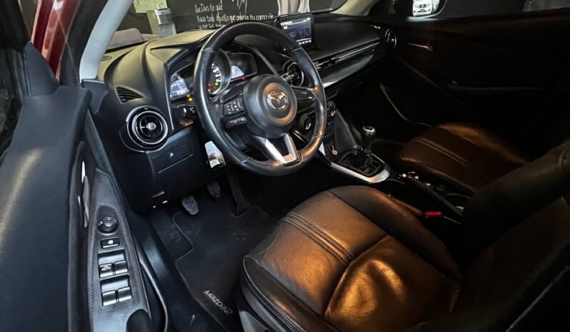 
								MAZDA 2 TOURING MT full									