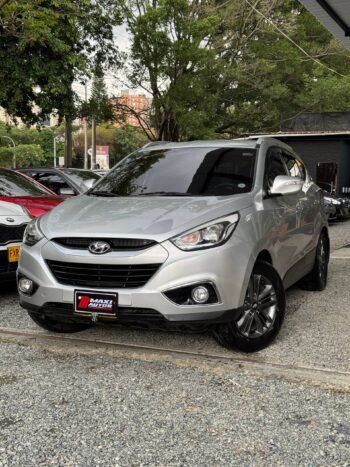HYUNDAI TUCSON IX-35 STYLE 2.0 AT 4×2