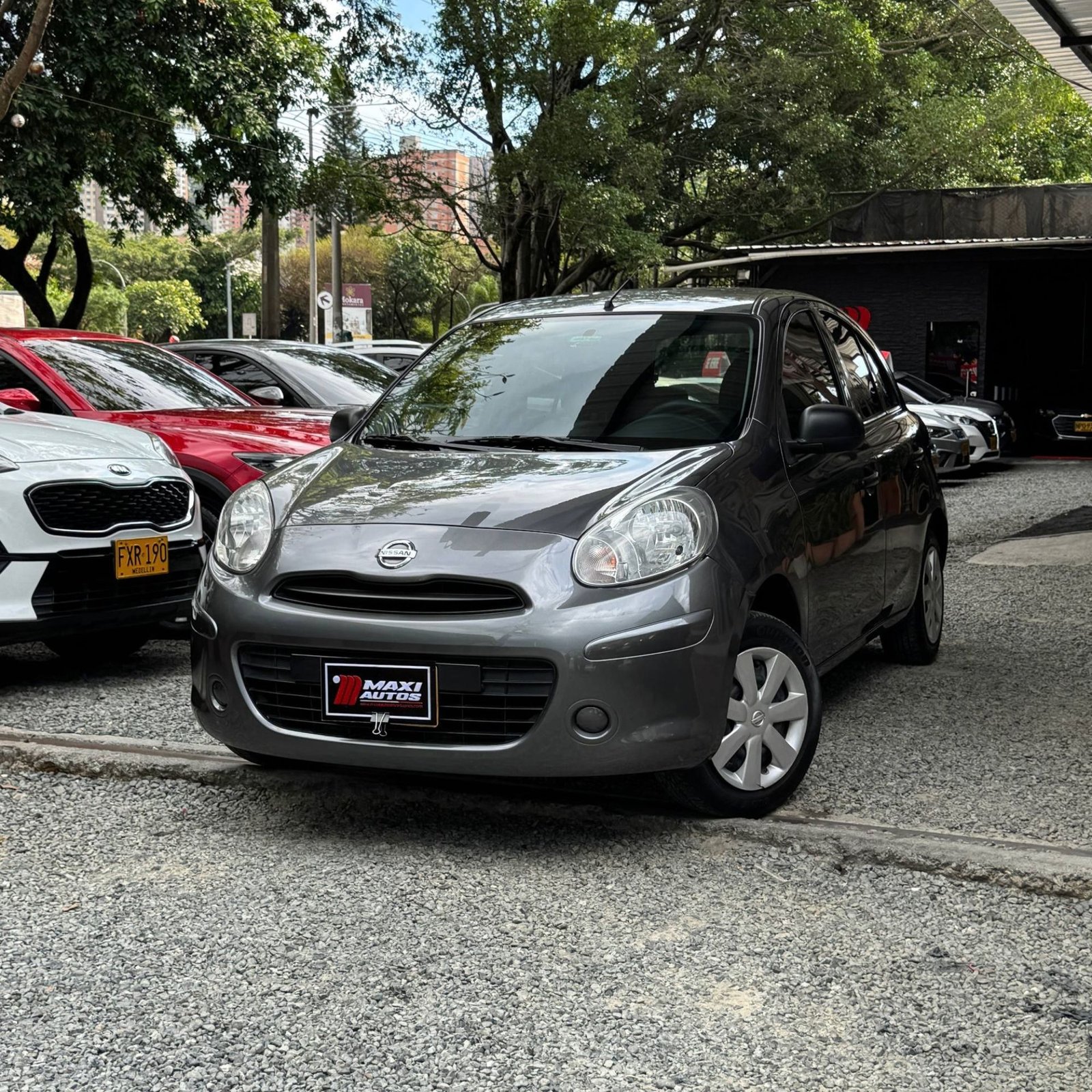NISSAN MARCH ACTIVE MT 1.6