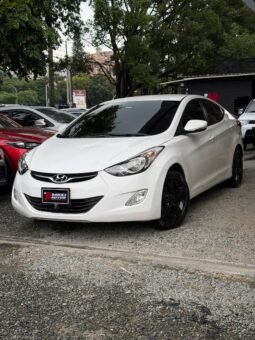 HYUNDAI ELANTRA GLS 1.6