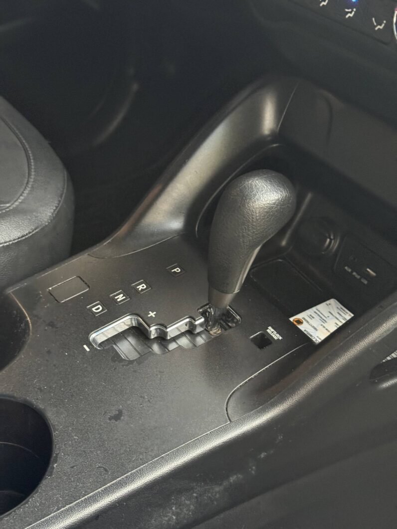 
								HYUNDAI TUCSON IX-35 STYLE 2.0 AT 4×2 full									