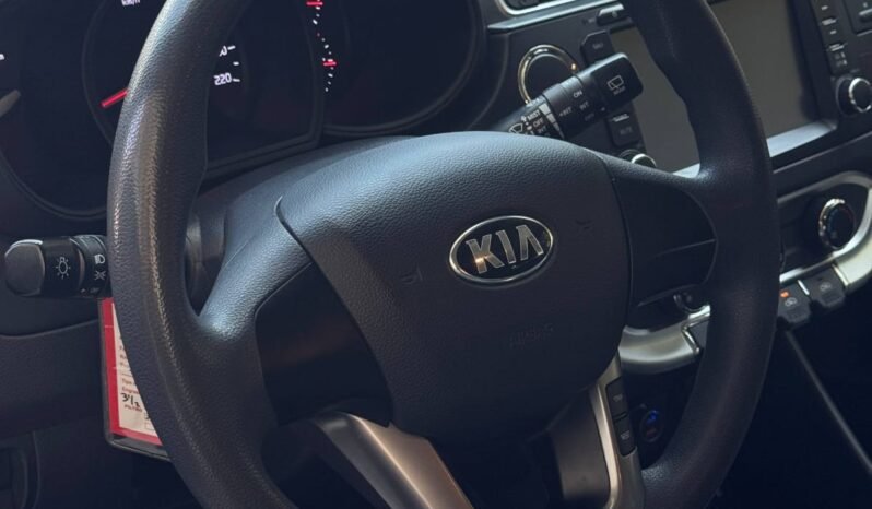 
								KIA RIO UB EX HB 1.250 MT full									
