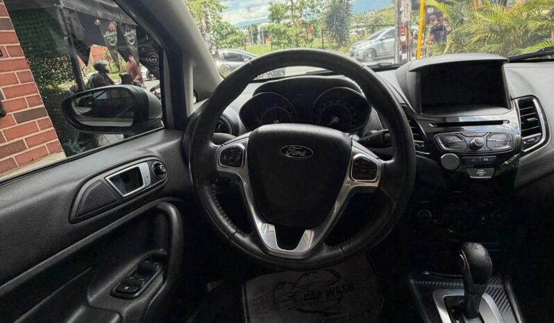 
								FORD FIESTA TITANIUM AT 1.6 full									