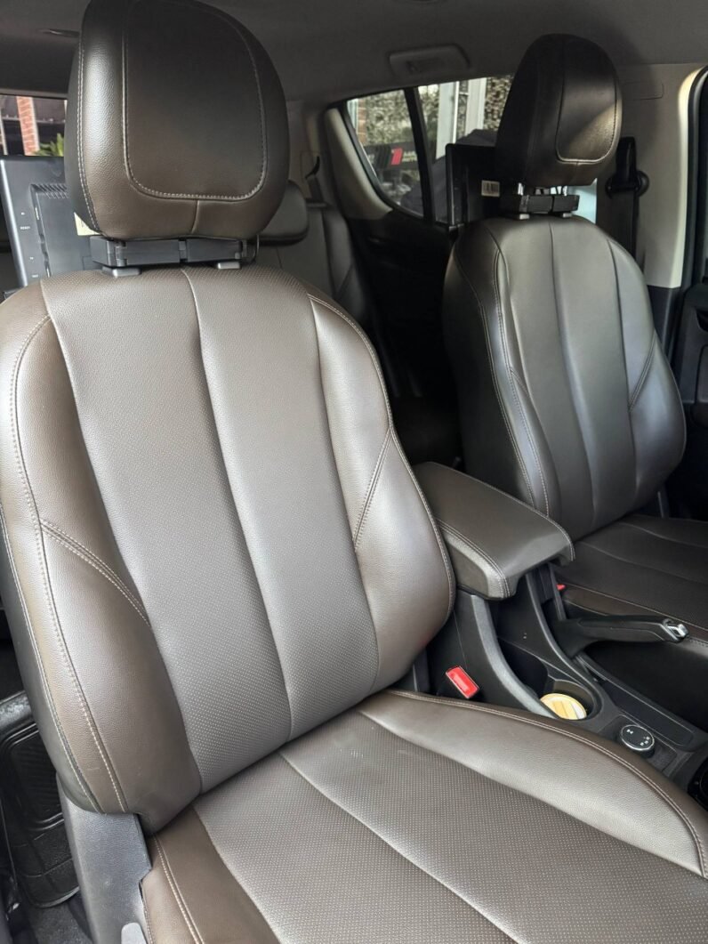 
								CHEVROLET TRAILBLAZER LTZ TP 2.8L 4X4 DIESEL full									