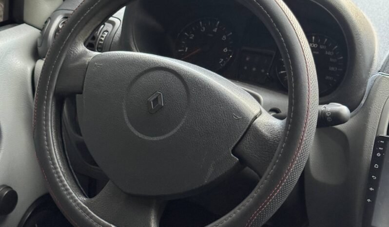 
								RENAULT CLIO CAMPUS 1.2 MT full									