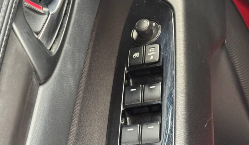 
								MAZDA CX-5 TOURING 2.0L AT 4X2 full									