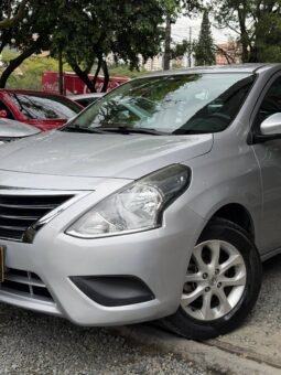 
										NISSAN VERSA SENSE MT 1.6 full									